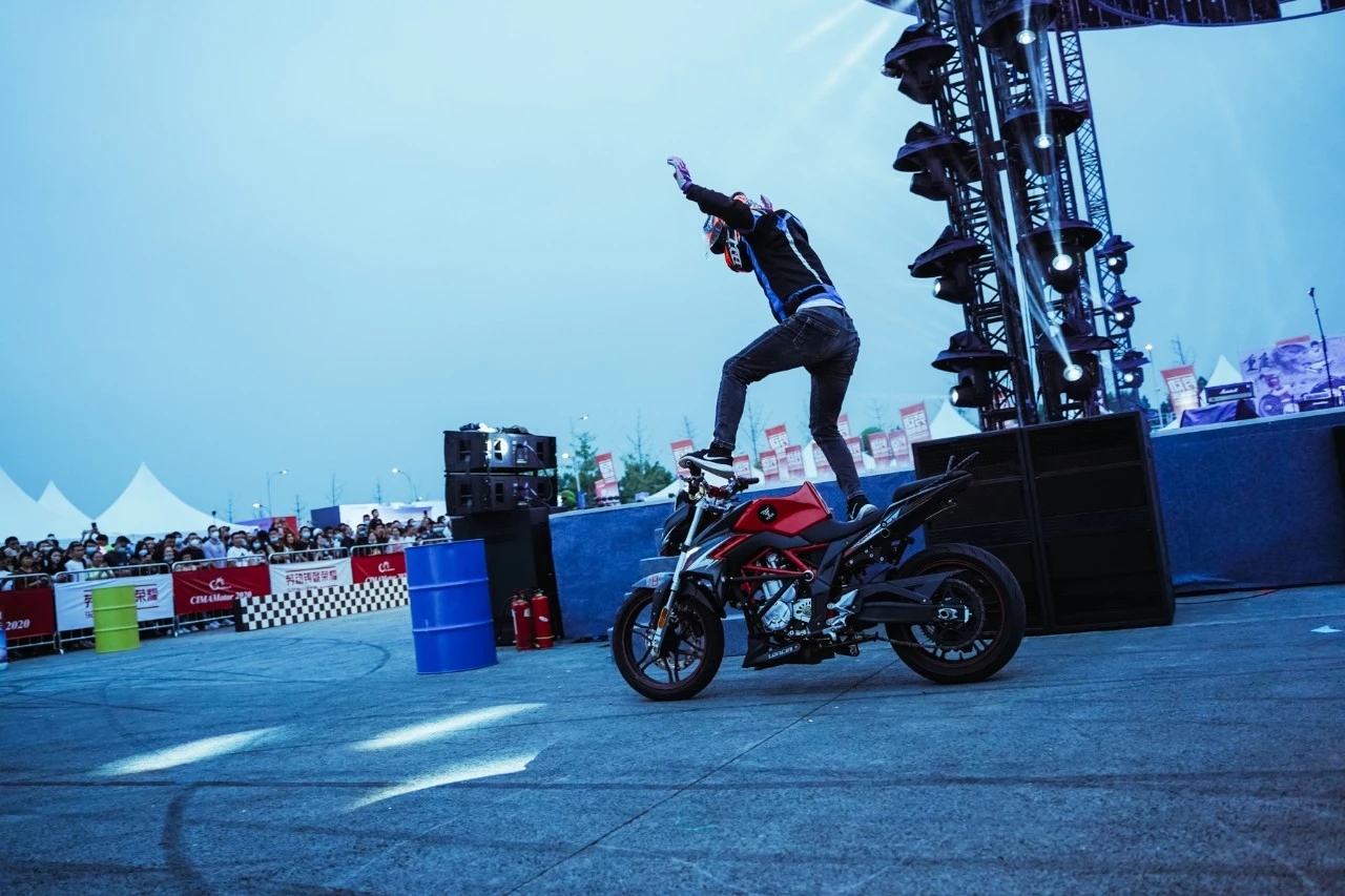 0919 摩托车5.jpg 0919 摩托车5.jpg